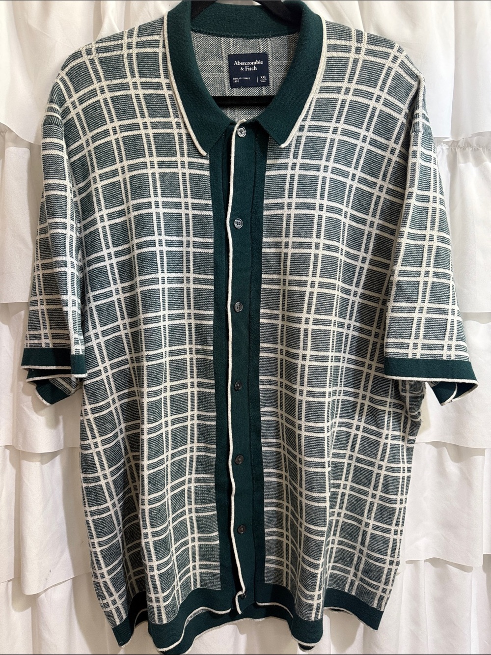 Abercrombie & Fitch Green and Cream Plaid Button-Front Knit Shirt